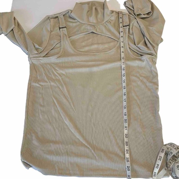 Shein Shirt Stretch Muscle Large Turtleneck Cut Outs Reveal Large Beige Club - Picture 3 of 10